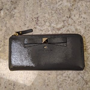 Kate Spade Grey Ribbon Wallet